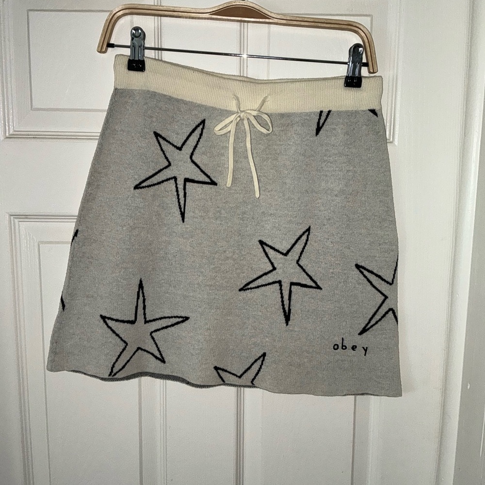 Obey Cream Star Pattern Mini Skirt - Picture 5 of 7